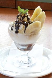 ミニチョコバナナパフェ